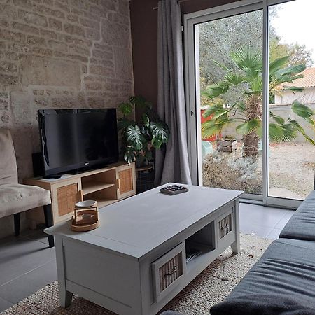 Jolie maison de ville avec un extérieur au calme - Les Dragons de la Chamoiserie NIORT Extérieur photo